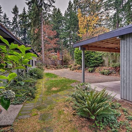 Updated 1970S Island Bungalow, 8 Miles To Seattle! Villa Mercer Island Buitenkant foto